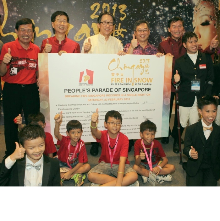 5 Records Created At Chingay 2013