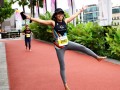 201129-barefootrun04