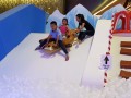 I12 largest ball pool (4)
