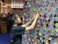 largest collage made of flower-shaped notes (4)