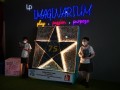 210726-displaycase-paperstars09