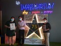 210726-displaycase-paperstars12