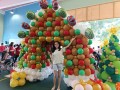 231223-balloon-xmastrees-12