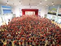 Largest-Display-of-Origami-Flower-Envelopes-10