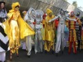 Largest Mass Performance Of Stilt Walkers