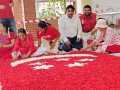 230813-flagmadeofflowers11