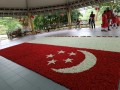 230813-flagmadeofflowers22