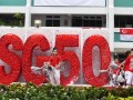 sculpture-plasticballs9