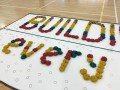 largest-word-formation-made-of-rubber-bands-7