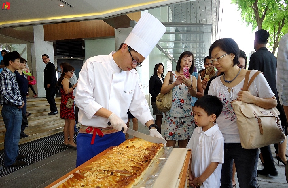 Longest Bread And Butter Pudding Singapore Book Of Records