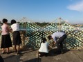 longest sculpture made of plastic bottles (8)