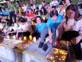 231007-lightingcandles05
