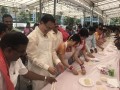 Most No of People Making Roti Prata01 (6)