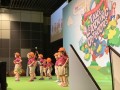most-number-of-people-playing-cardboard-shakers-2