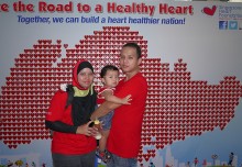 Largest Singapore Map Made Of Acrylic Hearts