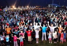 Most Number Of People Freeze Pose Together