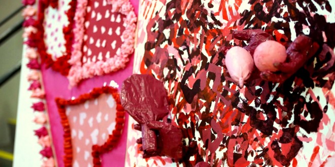 Largest Heart Formation Made Of Paper Crafts