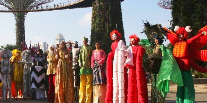 Largest Mass Performance Of Stilt Walkers