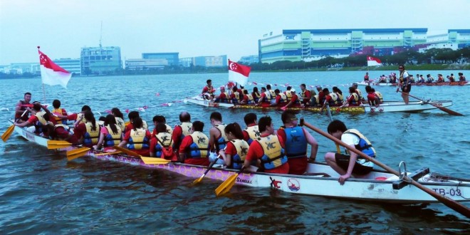 Longest Line Of Boats Linked By Buntings