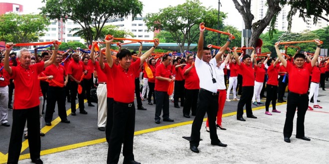 Most Number Of People Exercising With Resistance Bands
