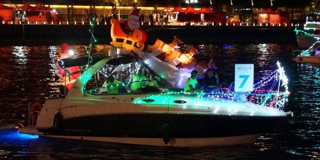 Largest Parade Of Decorated Boats