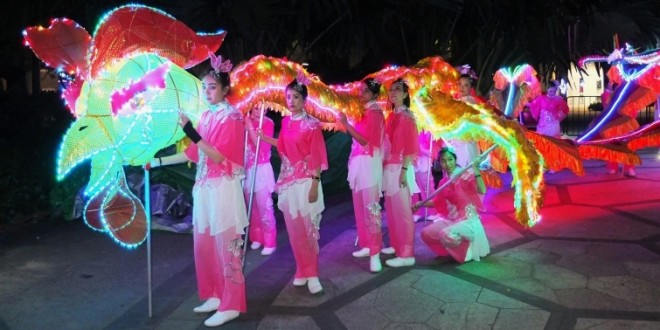 Largest Phoenix Dance Display