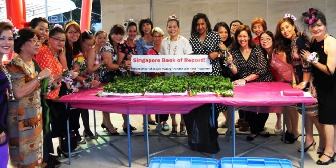 Most Number Of People Making Pandan Leaf Roses Together