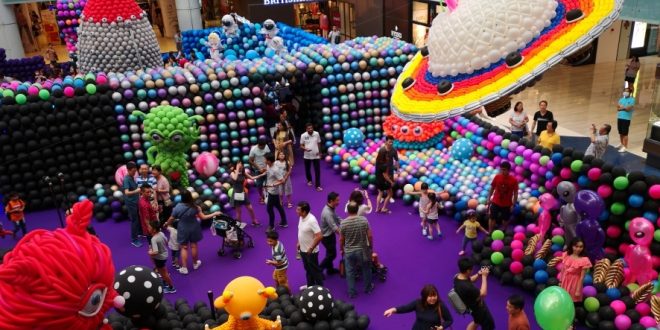 Longest Balloon Tunnel