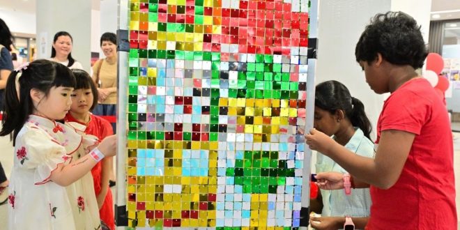  Largest Sculpture Display Covered With Sequins 