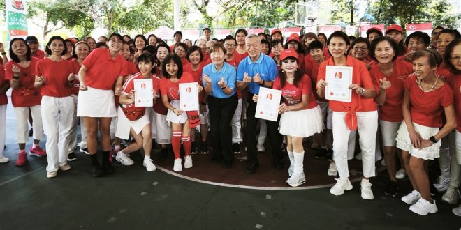 Largest Mass Bunga Sayang Dance