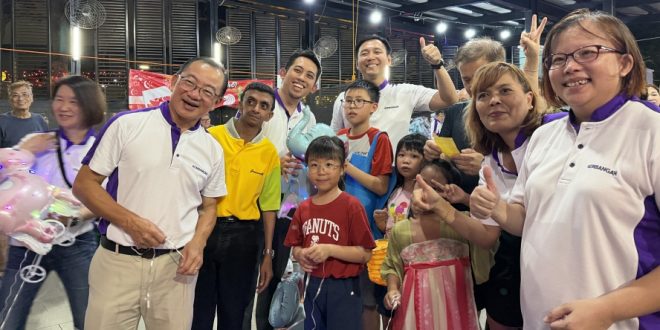 Largest Lantern Procession On Wheels