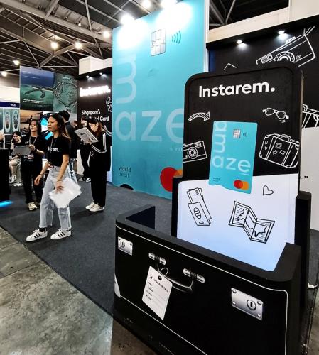 240301-largest-travel-card-05